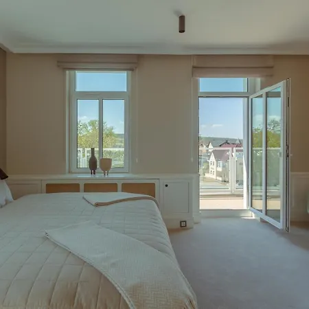 Otel Strandhotel Ostende 4*