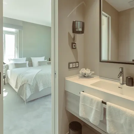 Strandhotel Ostende Отель 4*