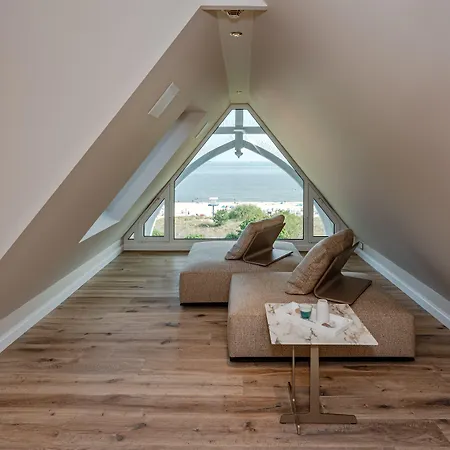 Strandhotel Ostende Otel