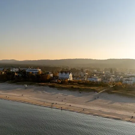 酒店 Strandhotel Ostende Adults Only 4*