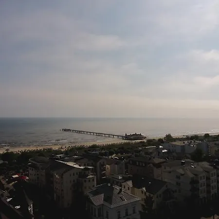 Отель Strandhotel Ostende 4*