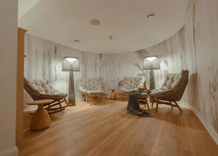 Strandhotel Ostende 4* 塞巴特黑灵斯多夫
