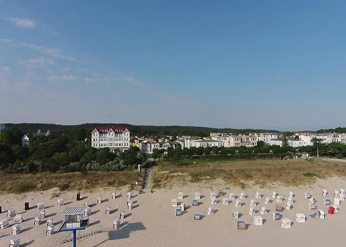酒店 Strandhotel Ostende 塞巴特黑灵斯多夫